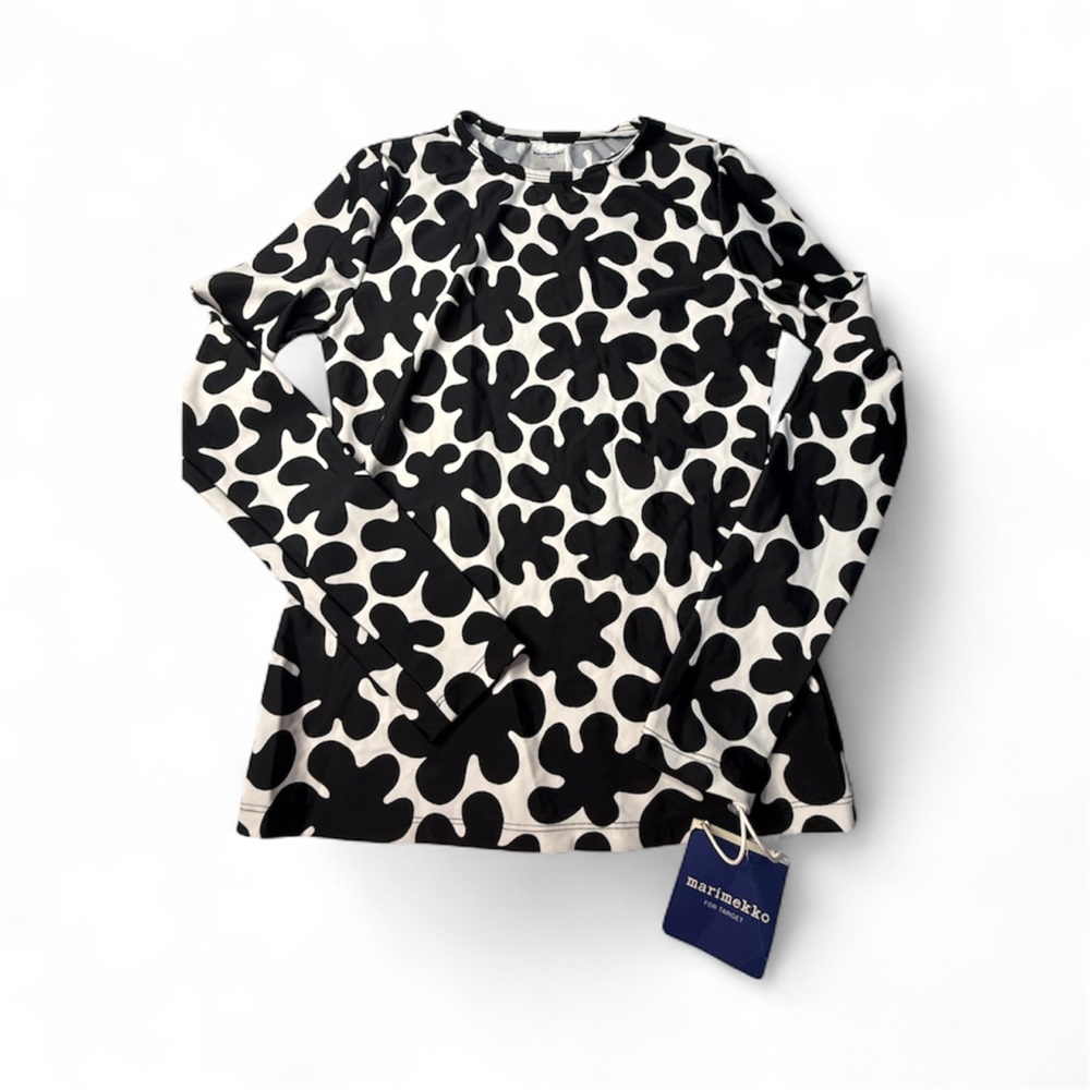 Black and White Floral Long Sleeve Top